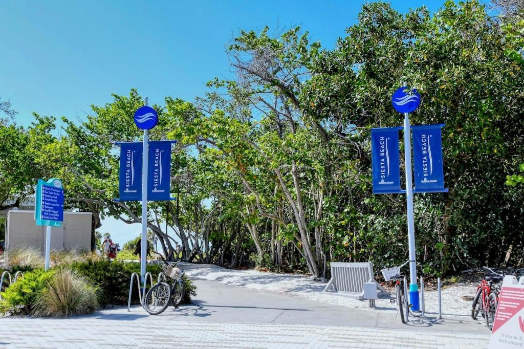 Canal 309 - Right In Siesta Key Village! Exterior foto